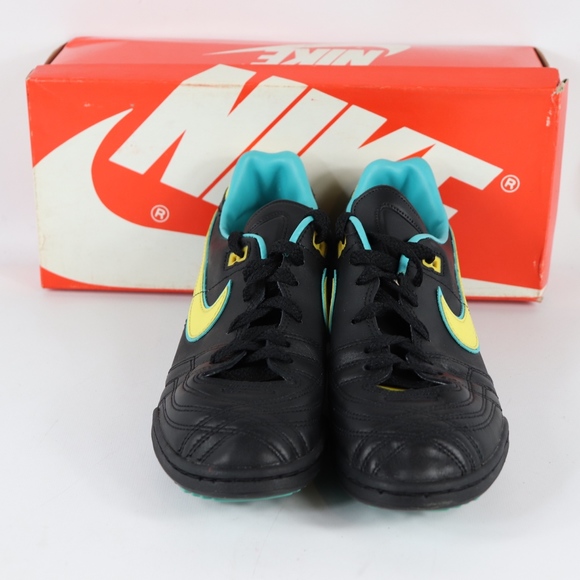 8s New Nike Mens Firestrike Indoor 